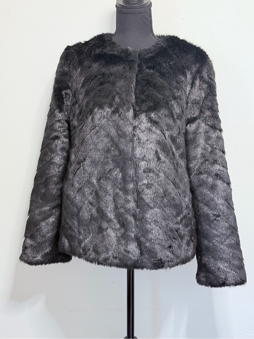 H&M Women Black Faux Fur Jacket Medium